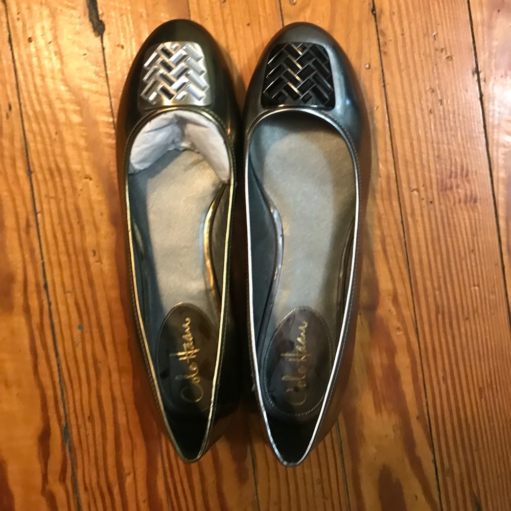 Nike Air x Cole Haan gold flats - NEW
